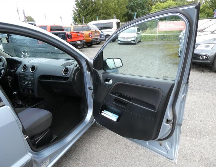 Ford Fusion 15
