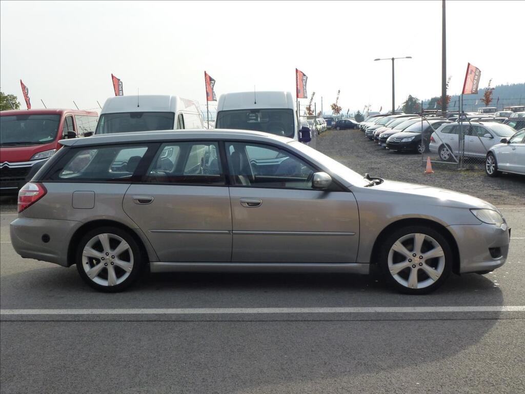 Subaru Legacy 4
