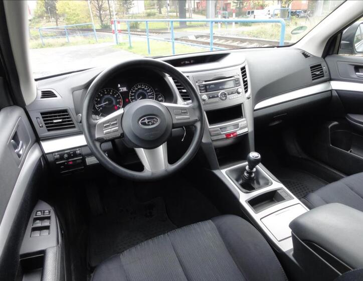 Subaru Legacy 16