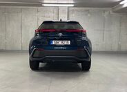 Toyota C-HR 6
