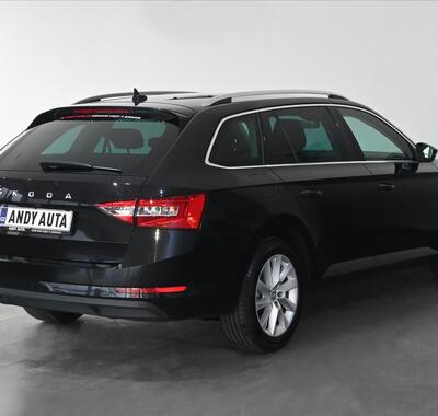 Škoda Superb 3