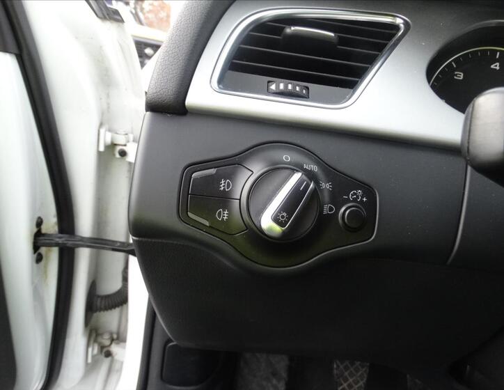 Audi A4 16