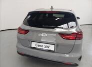KIA Ceed 5