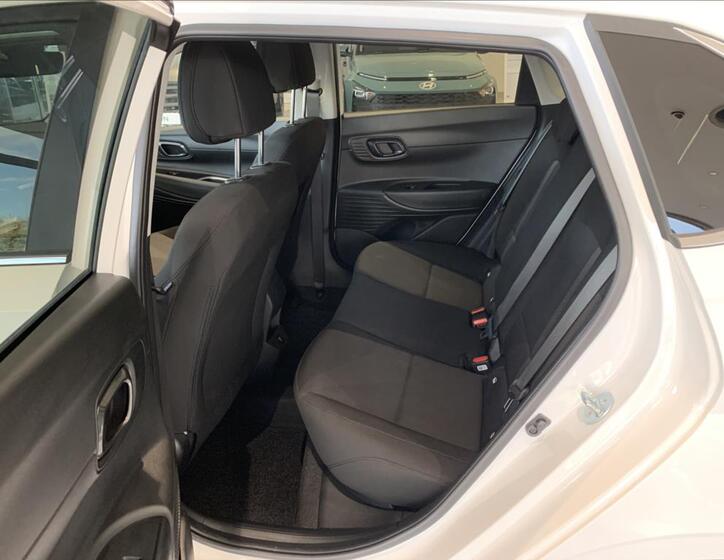 Hyundai i20 12