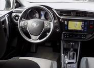Toyota Auris 14