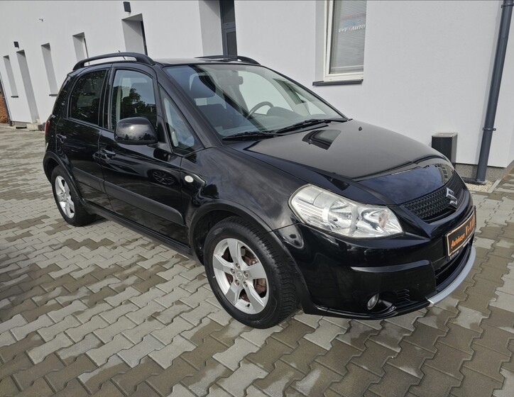 Suzuki SX4 4