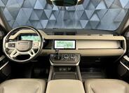 Land Rover Defender 10