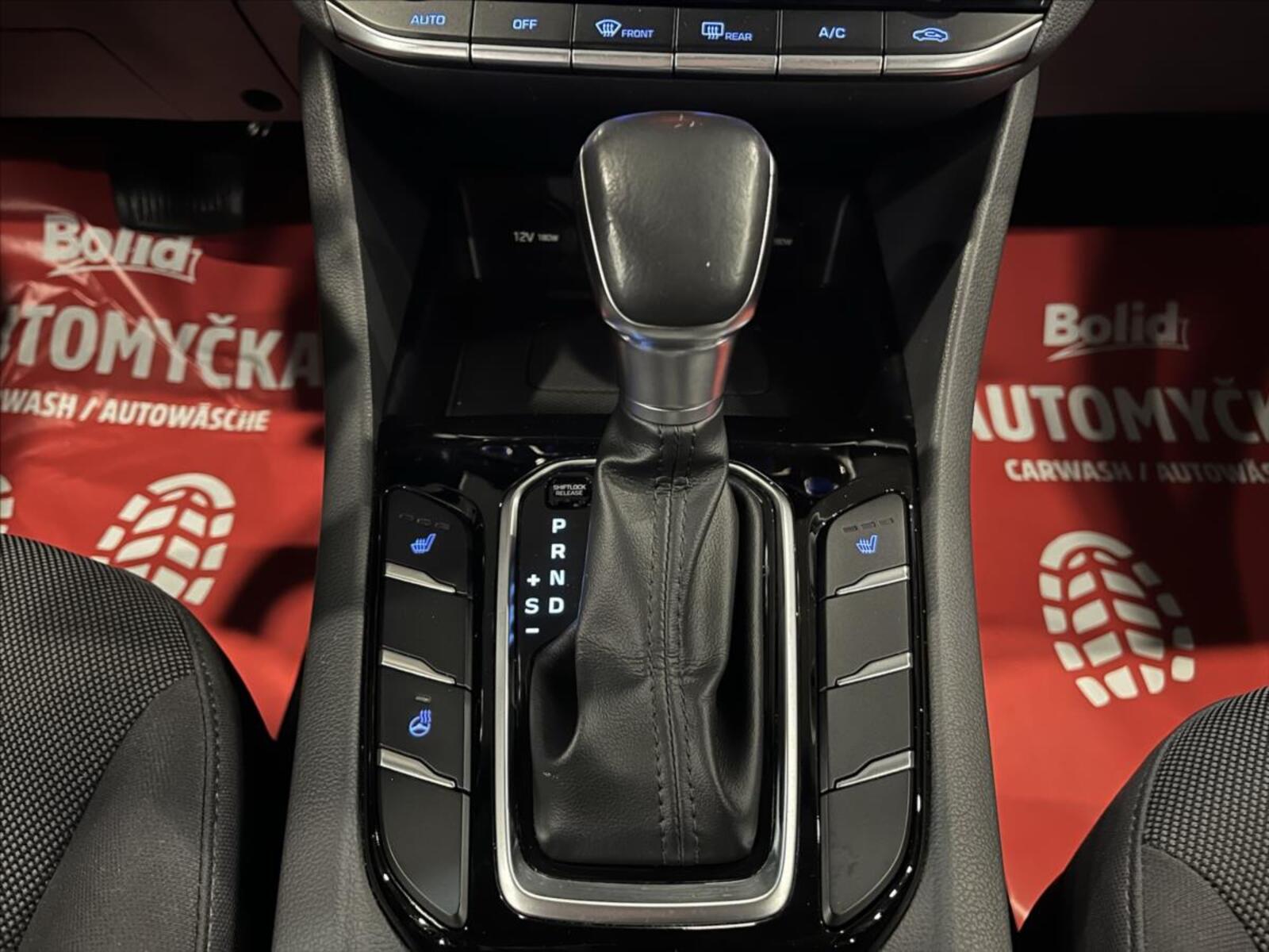 Hyundai IONIQ 23