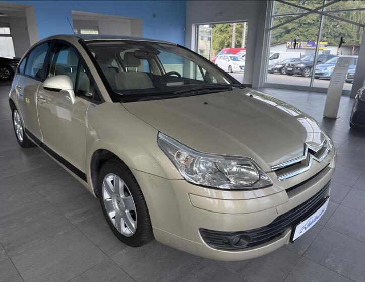 Citroën C4 1