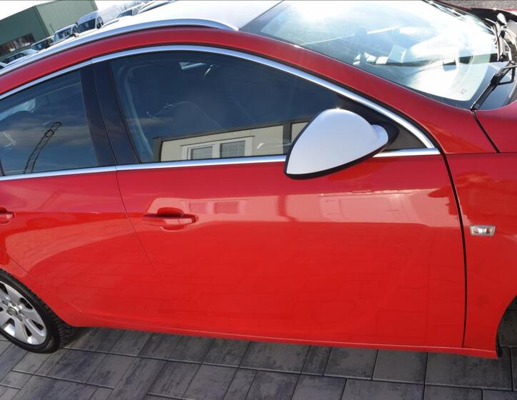 Opel Insignia 8