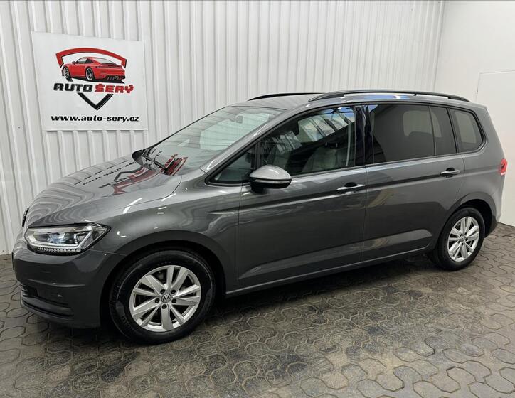 Volkswagen Touran 3