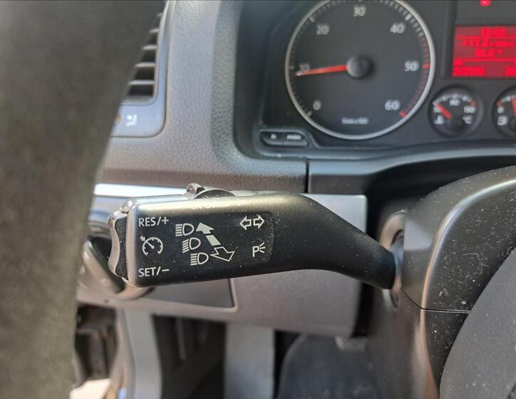 Volkswagen Golf 25