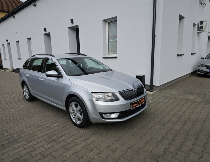 Škoda Octavia 1
