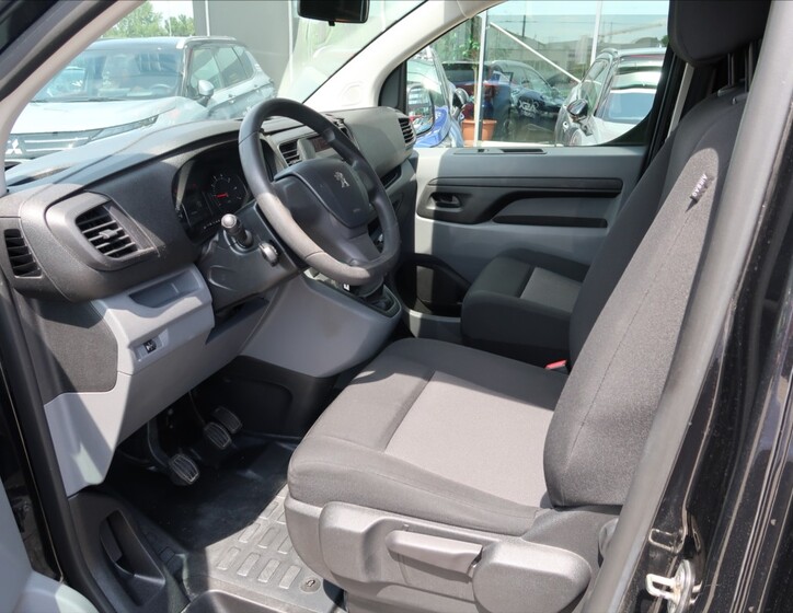 Peugeot Expert 7