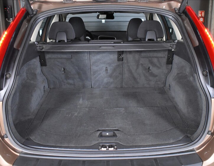 Volvo XC60 10