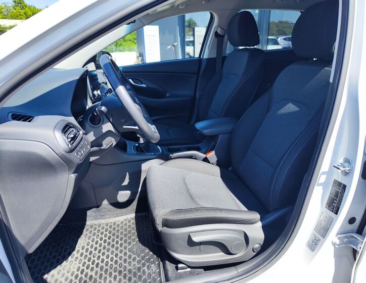 Hyundai i30 14