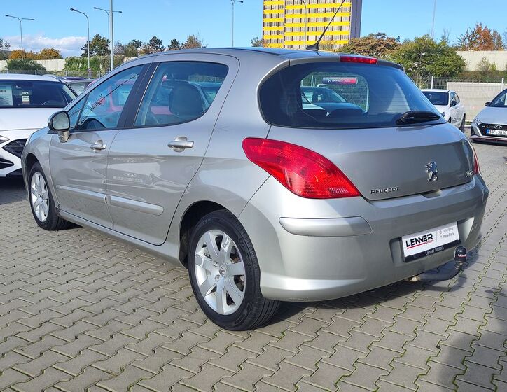 Peugeot 308 7