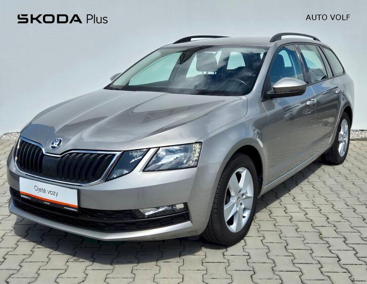 Škoda Octavia 1