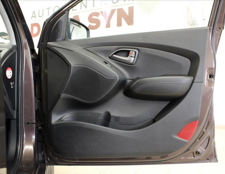 Hyundai ix35 11