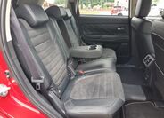 Mitsubishi Outlander 11