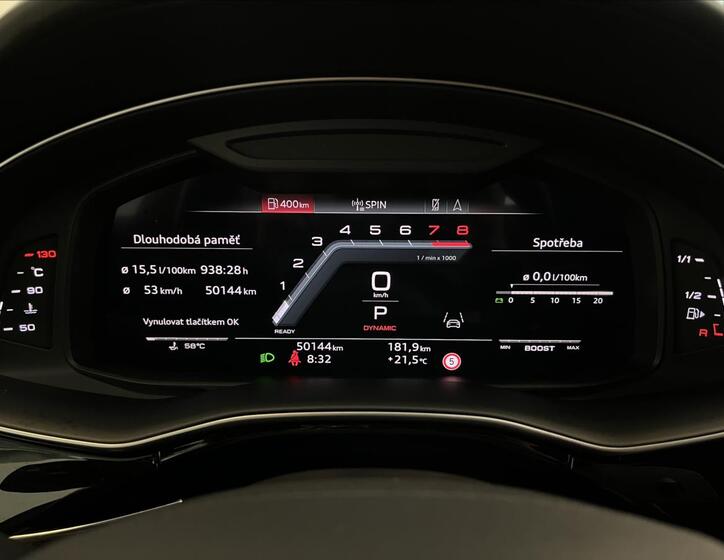 Audi SQ8 14