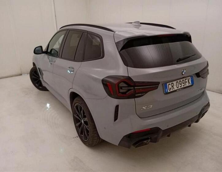 BMW X3 4