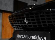 Ferrari Roma 5