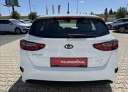 KIA Ceed 5