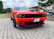 Dodge Challenger 1