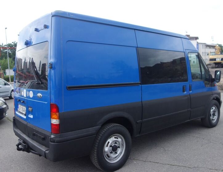 Ford Transit 13