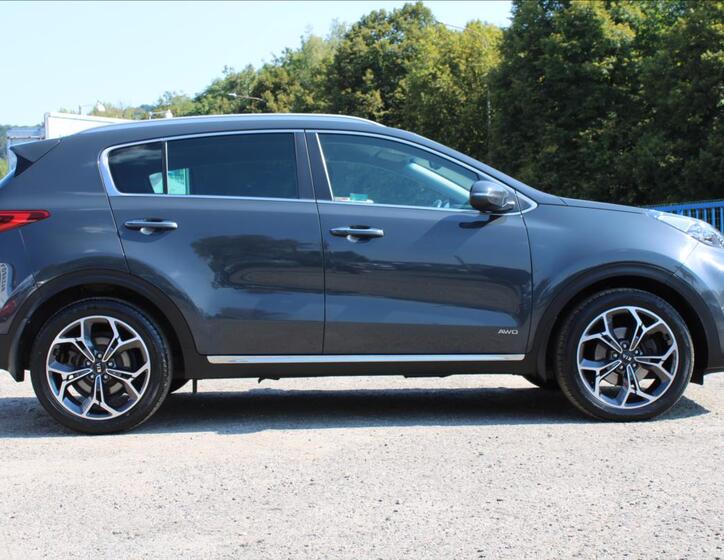 KIA Sportage 4