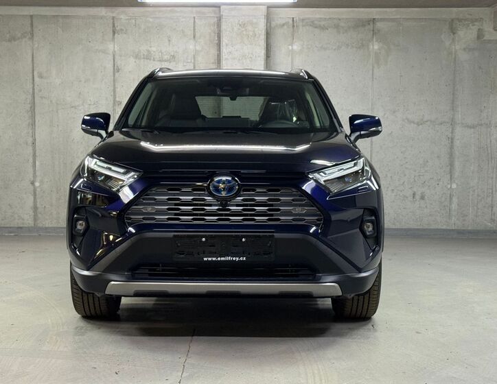 Toyota RAV4 2