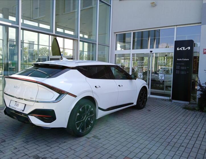 KIA EV6 3