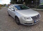 Volkswagen Passat 1