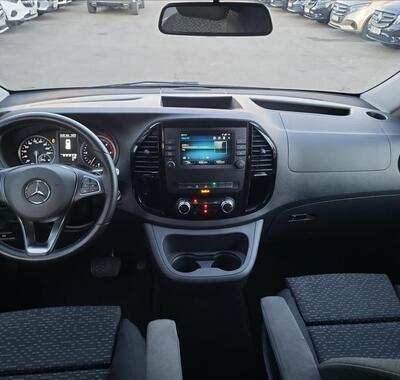 Mercedes-Benz Vito 11
