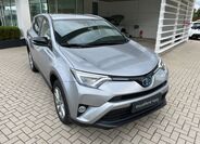 Toyota RAV4 8