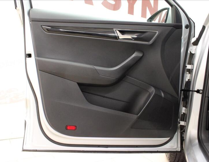 Škoda Karoq 9