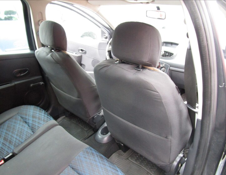 Renault Clio 20