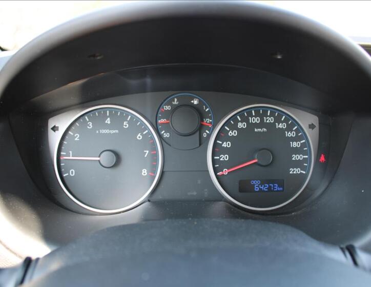 Hyundai i20 15