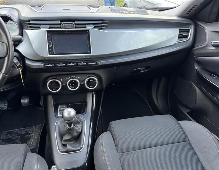 Alfa Romeo Giulietta 26
