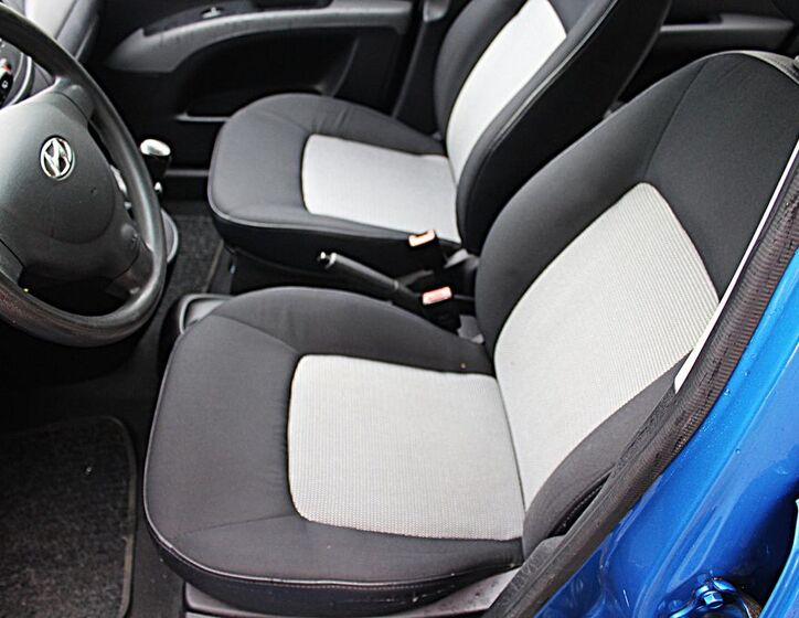 Hyundai i10 12