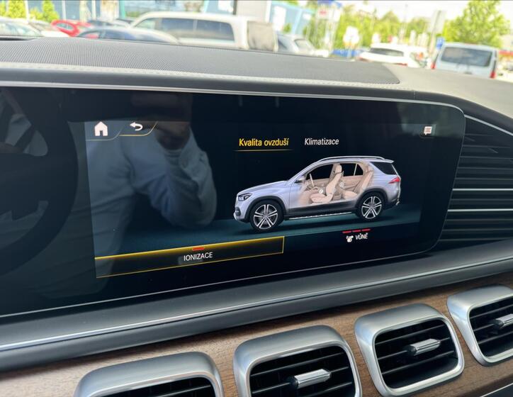 Mercedes-Benz GLE 22