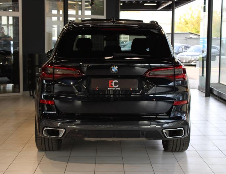 BMW X5 5