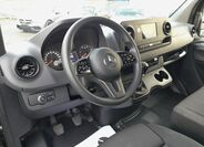 Mercedes-Benz Sprinter 18