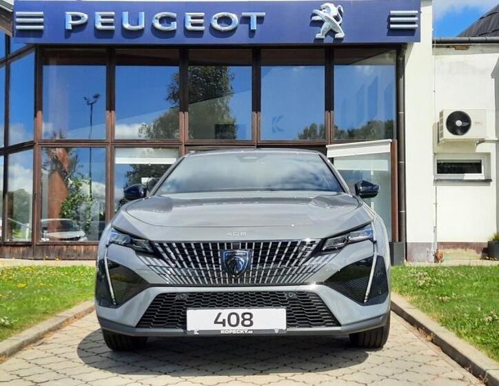 Peugeot 408 7