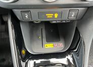 Toyota Yaris 24