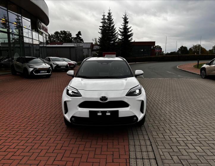 Toyota Yaris 2