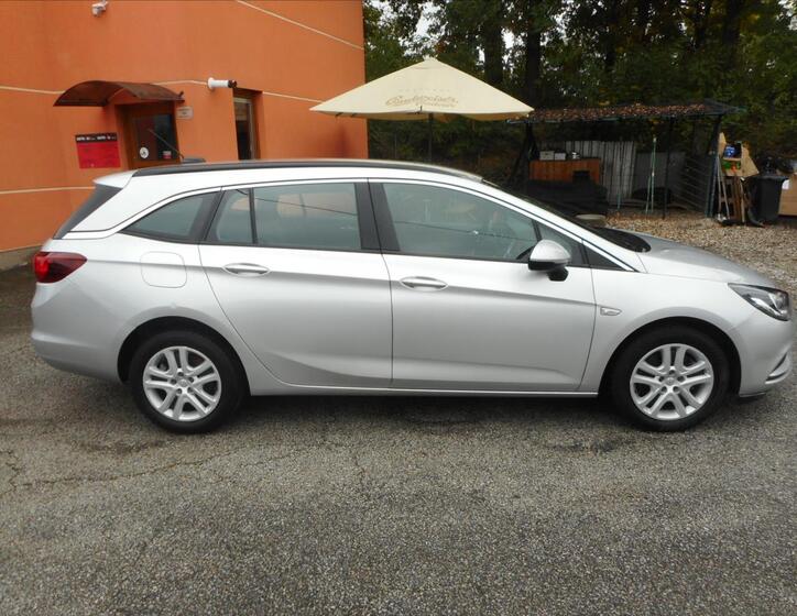 Opel Astra 4