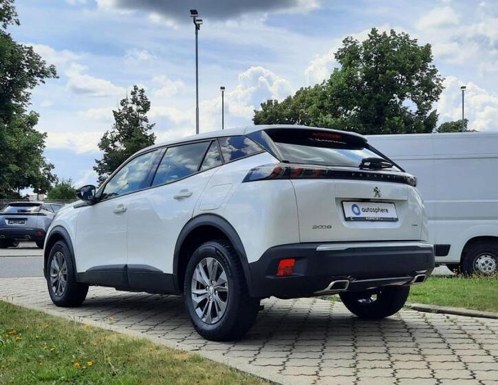 Peugeot 2008 11