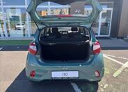 Hyundai i10 12